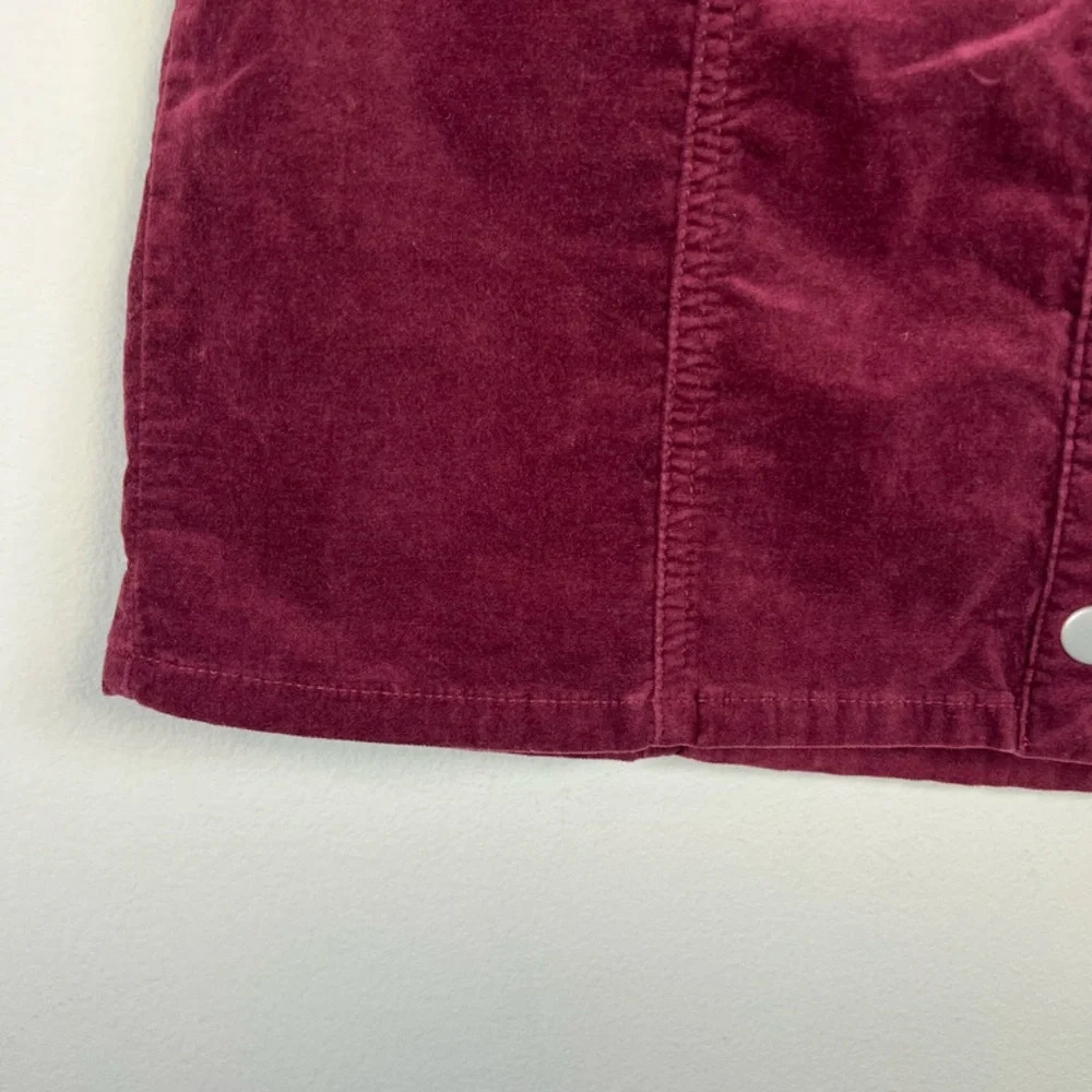 Brandy Melville Velour Snap Front Mini Skirt Burgundy Stretch Women's Sz Medium - Picture 4 of 8